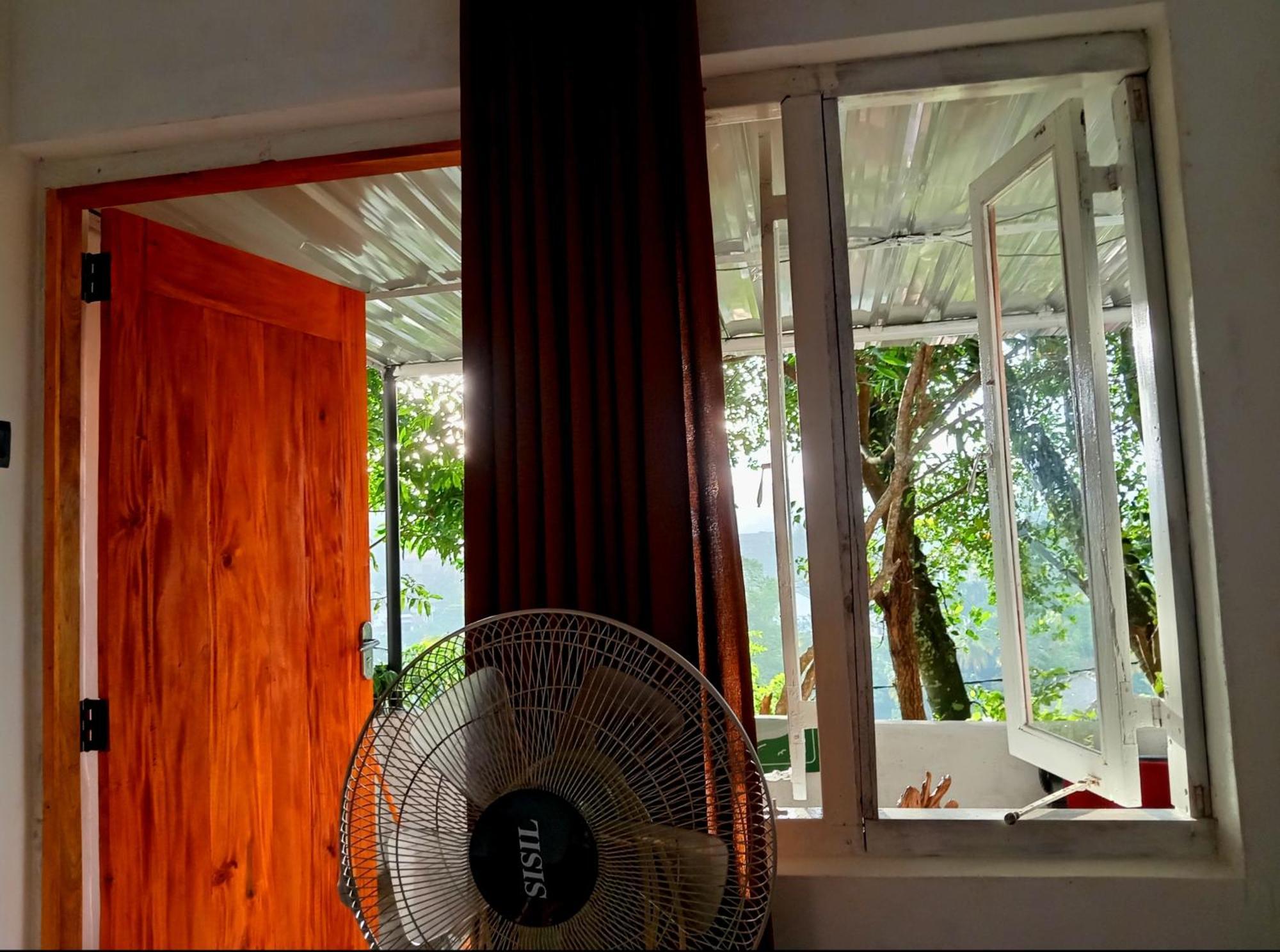 Fly Infinity - Home Stay Kandy Extérieur photo